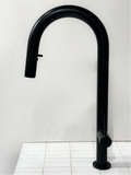 Robinet de cuisine noir mat