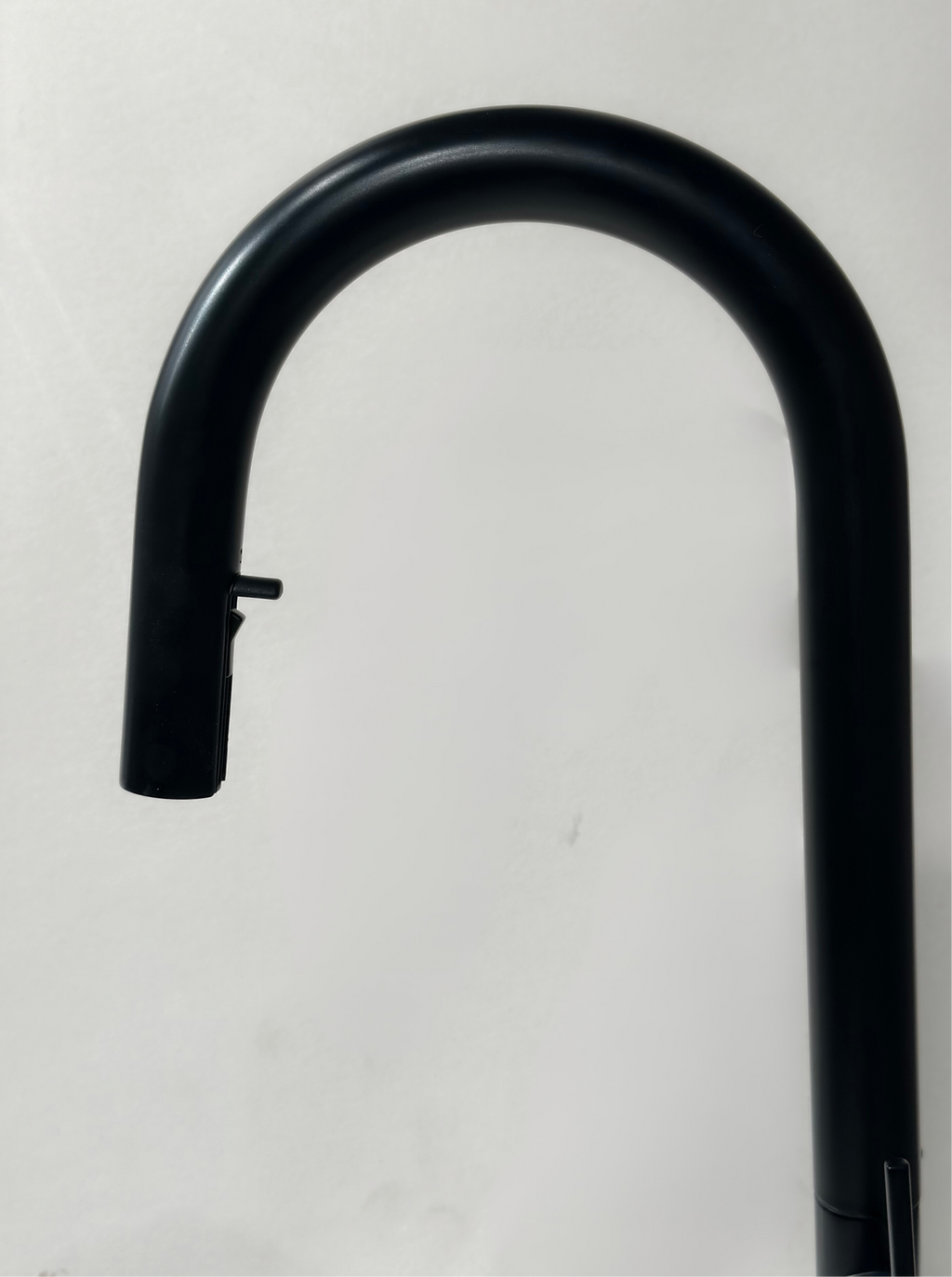 Robinet de cuisine noir mat