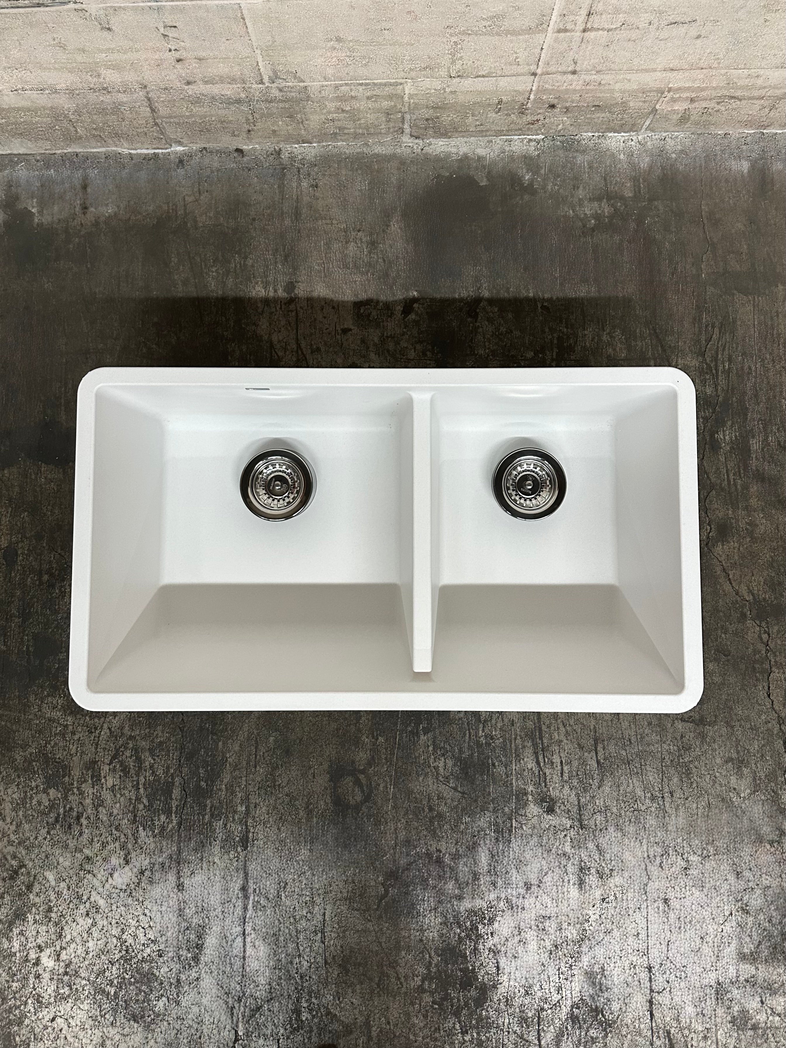 Évier de cuisine Precis U 1.75, 33 po blanc mat