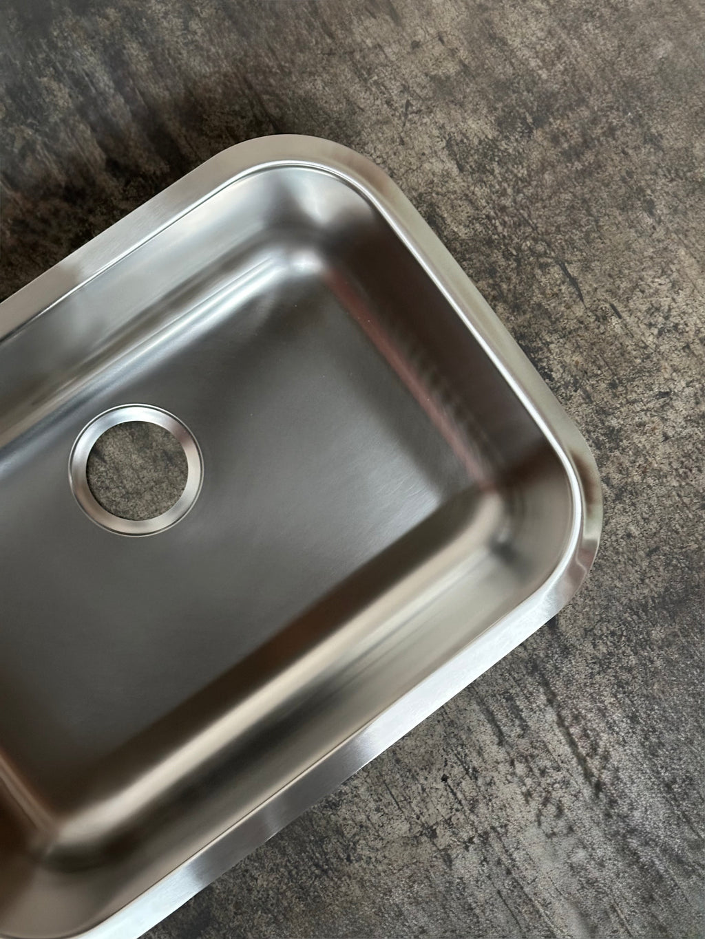 Évier de cuisine Essential U 24po