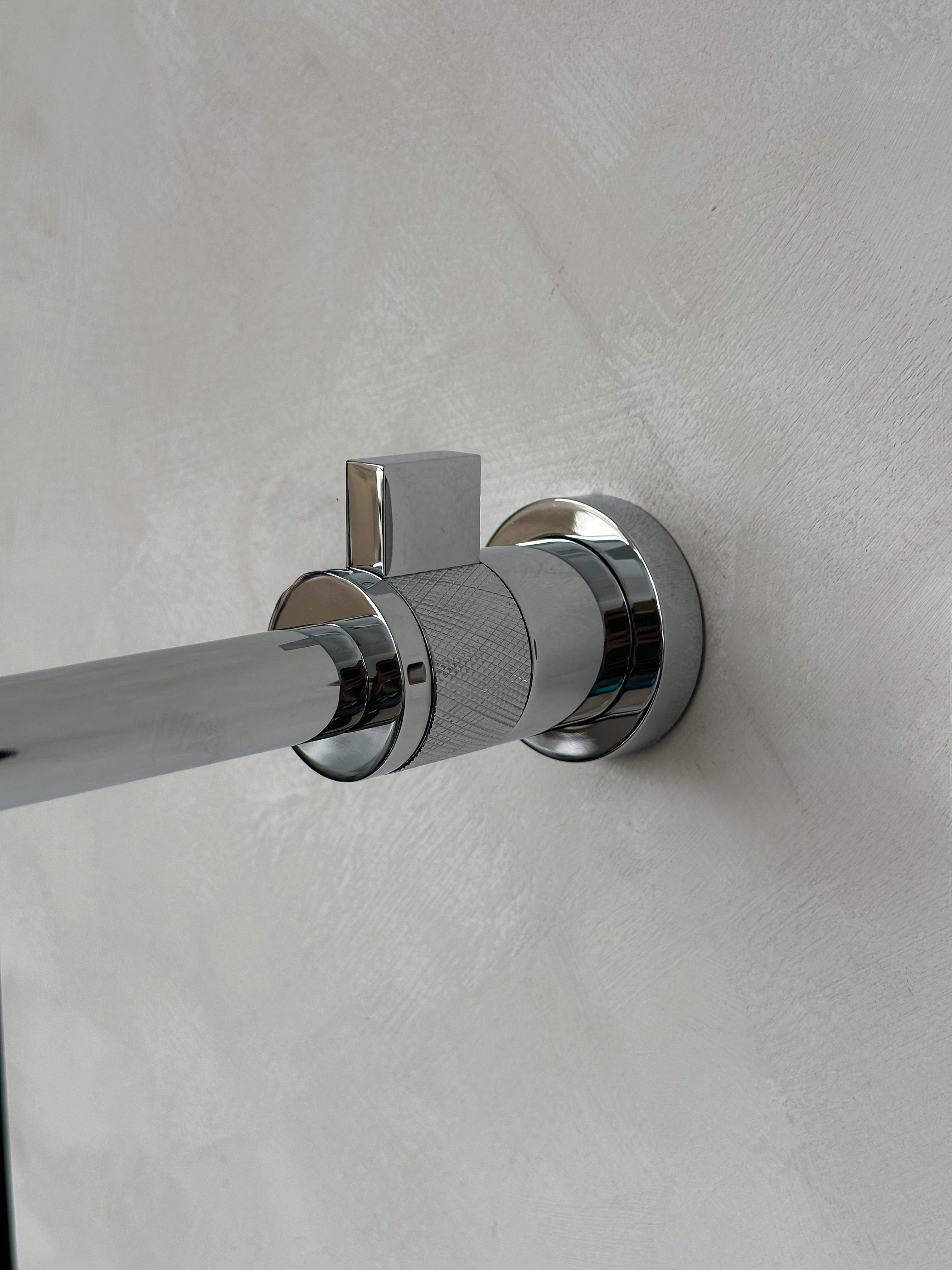 Robinet de salle de bain Brizo Chrome mural