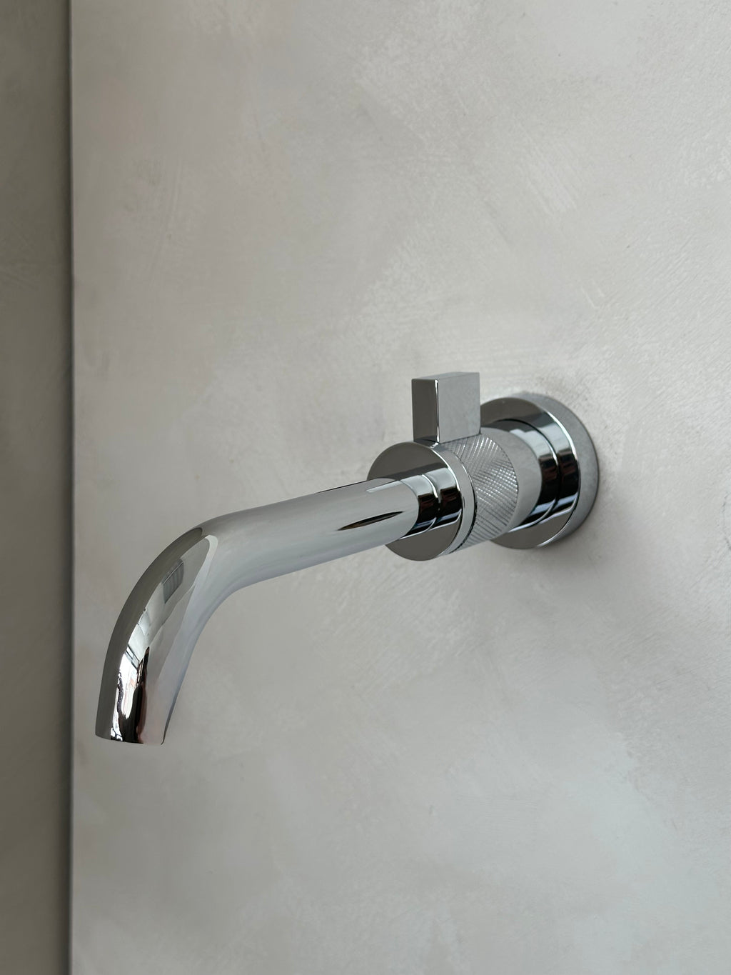 Robinet de salle de bain Brizo Chrome mural