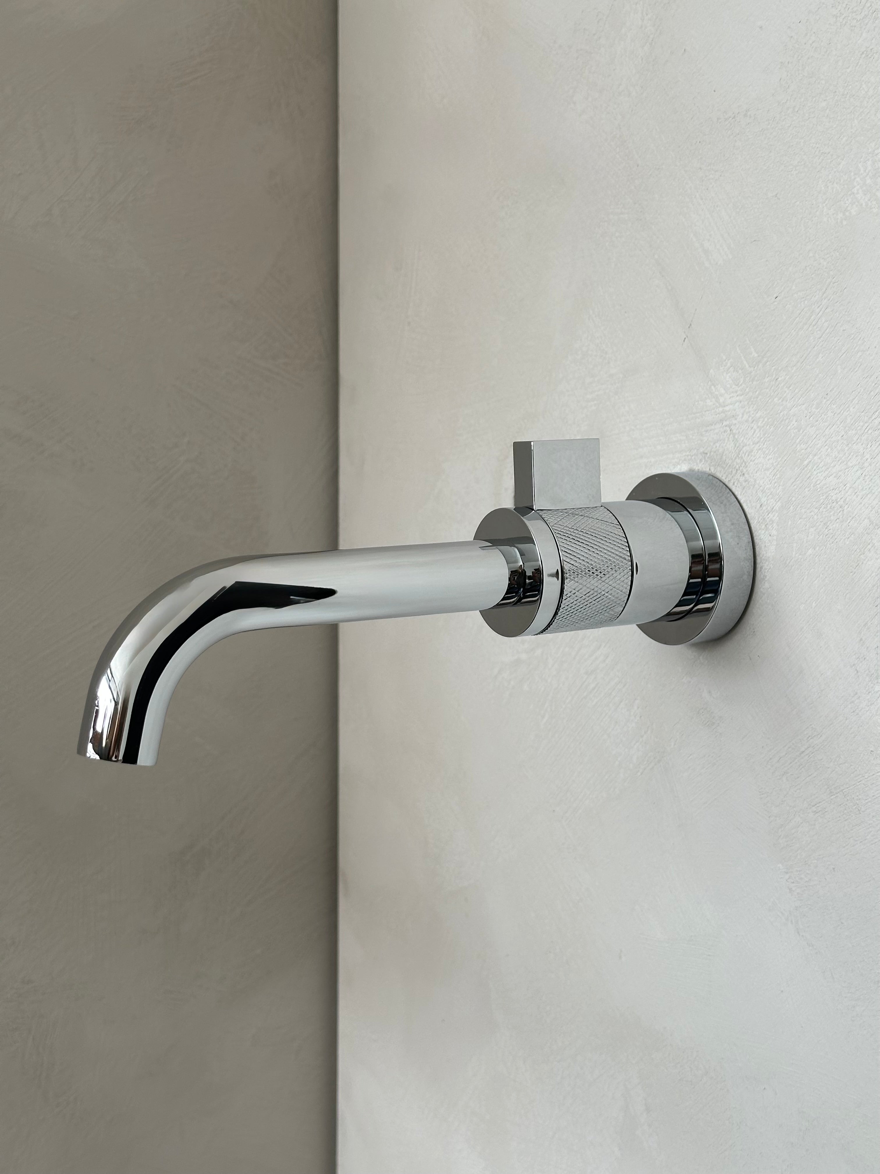 Robinet de salle de bain Brizo Chrome mural