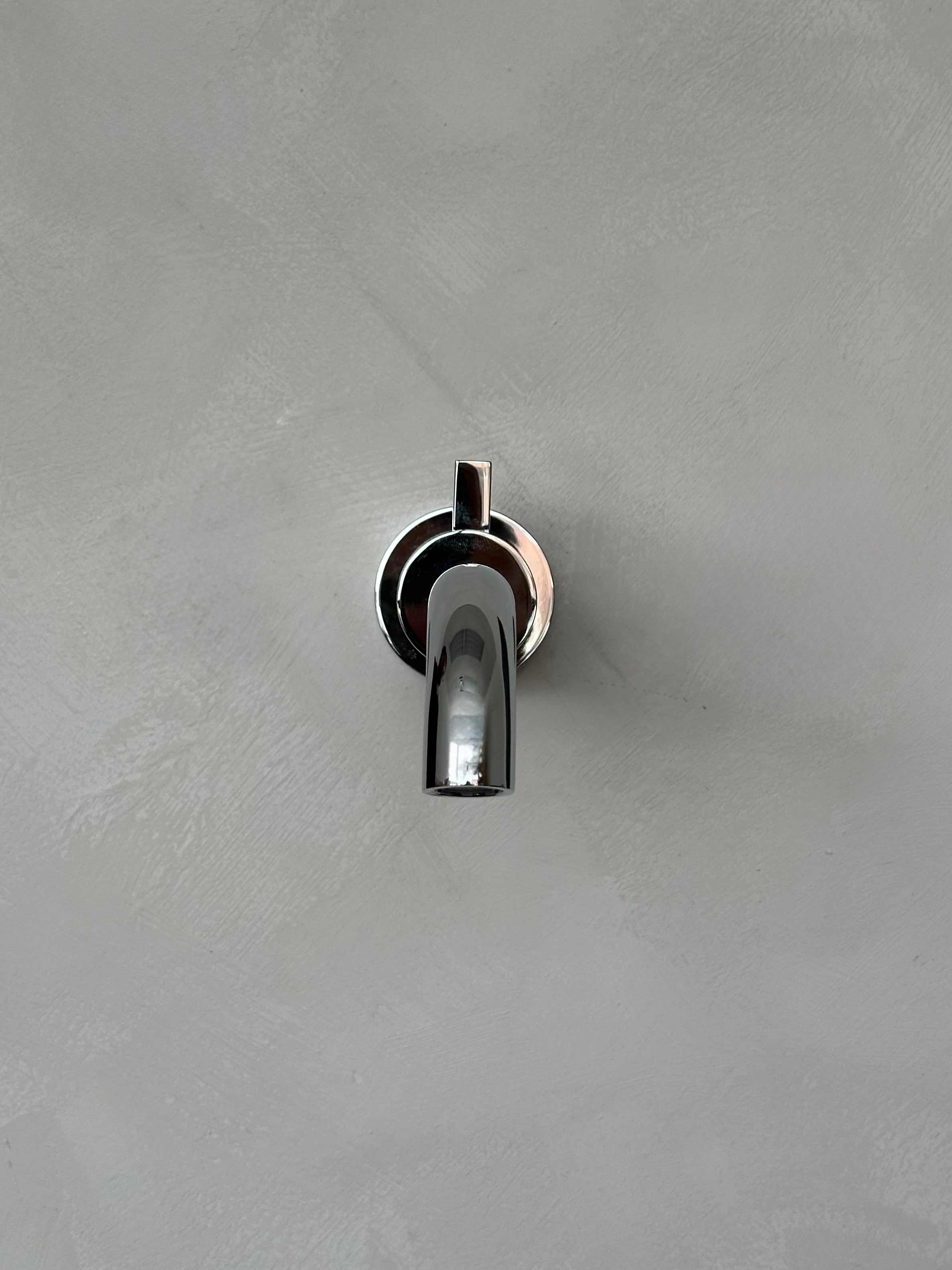 Robinet de salle de bain Brizo Chrome mural