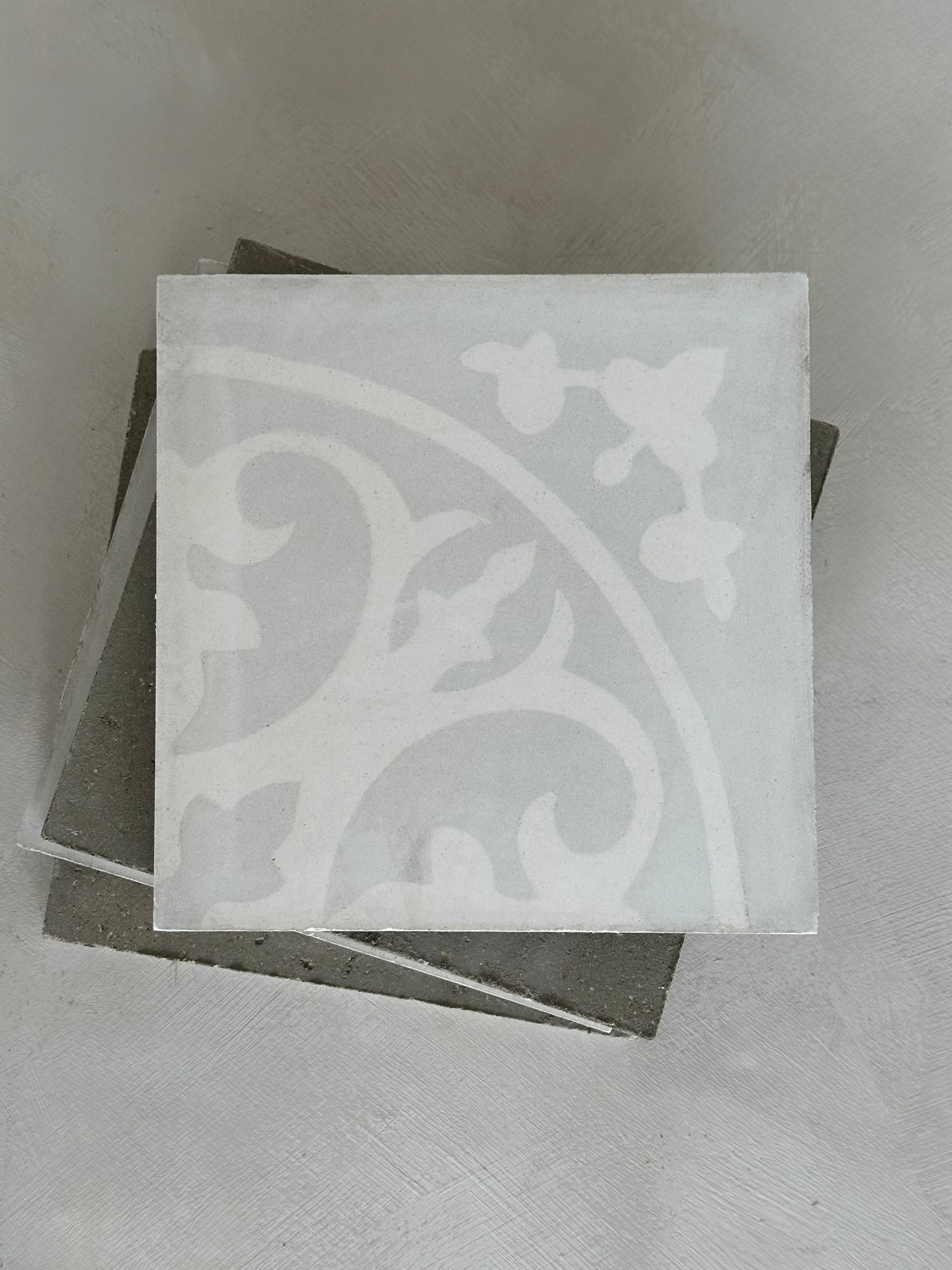 Boîte de carreaux de ciment à motifs