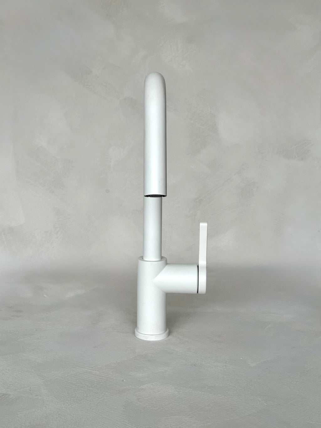Robinet de cuisine, Blanc mat