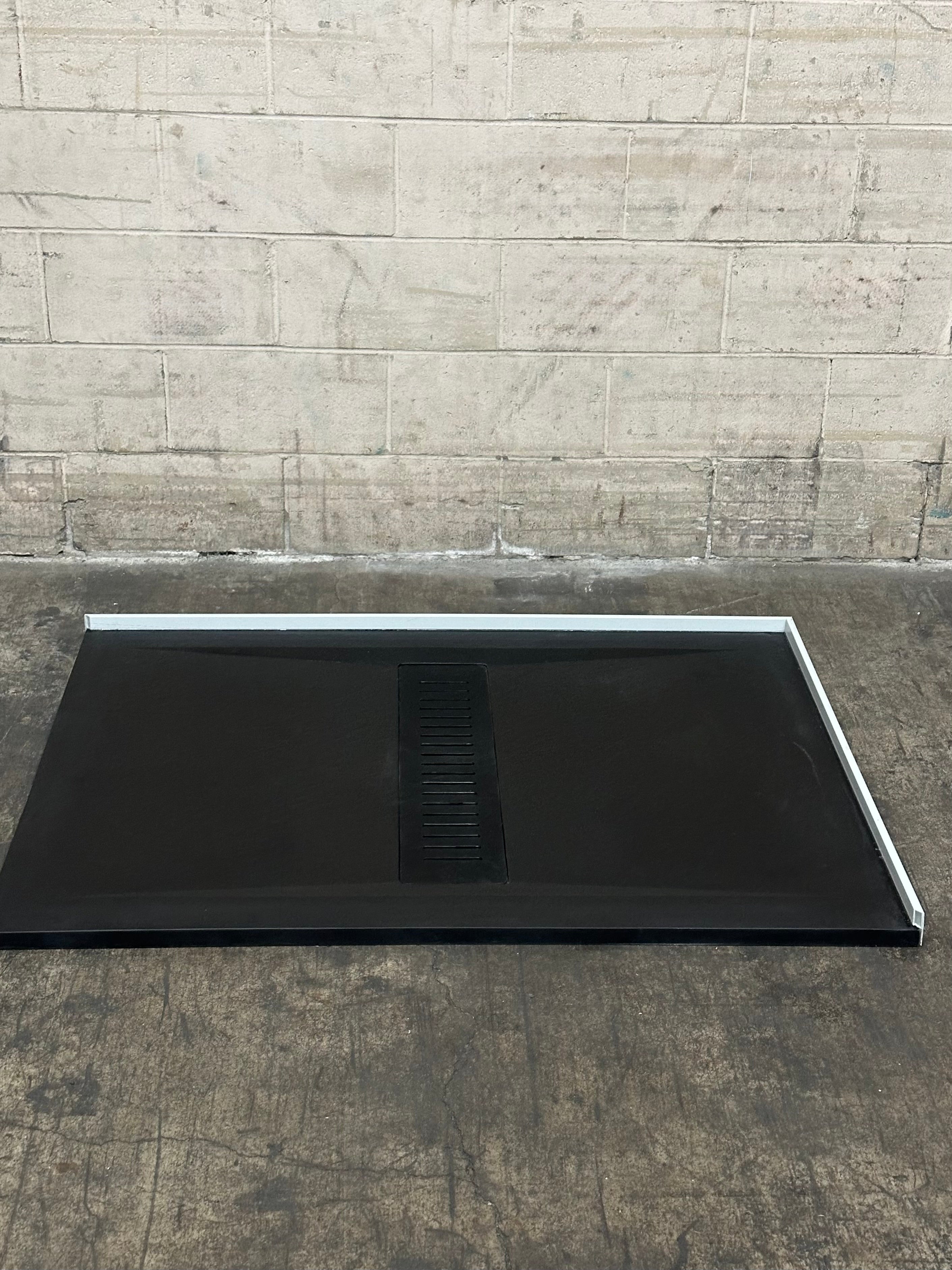 Base de douche en composite, noir mat