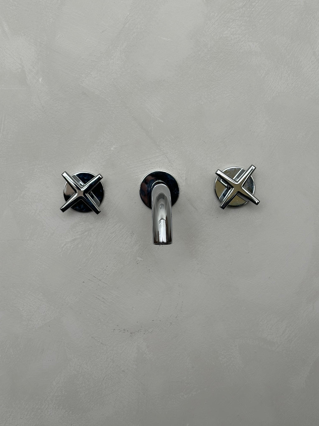 Robinet Lexa Mural Chrome