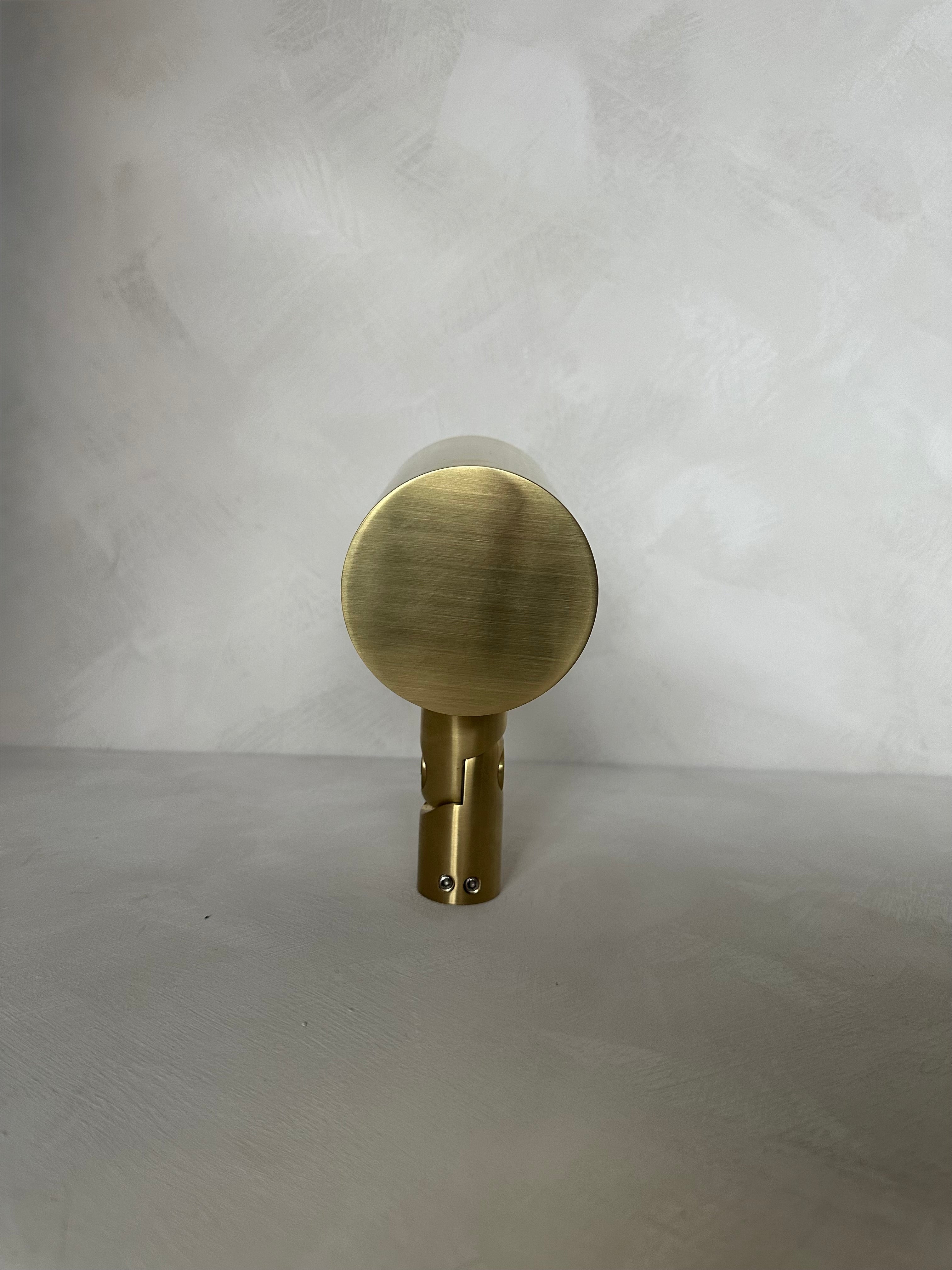 Tête de douche cylindrique, Or brossé