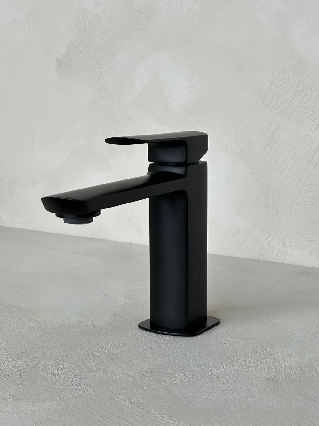 Robinet de lavabo monocommande noir mat
