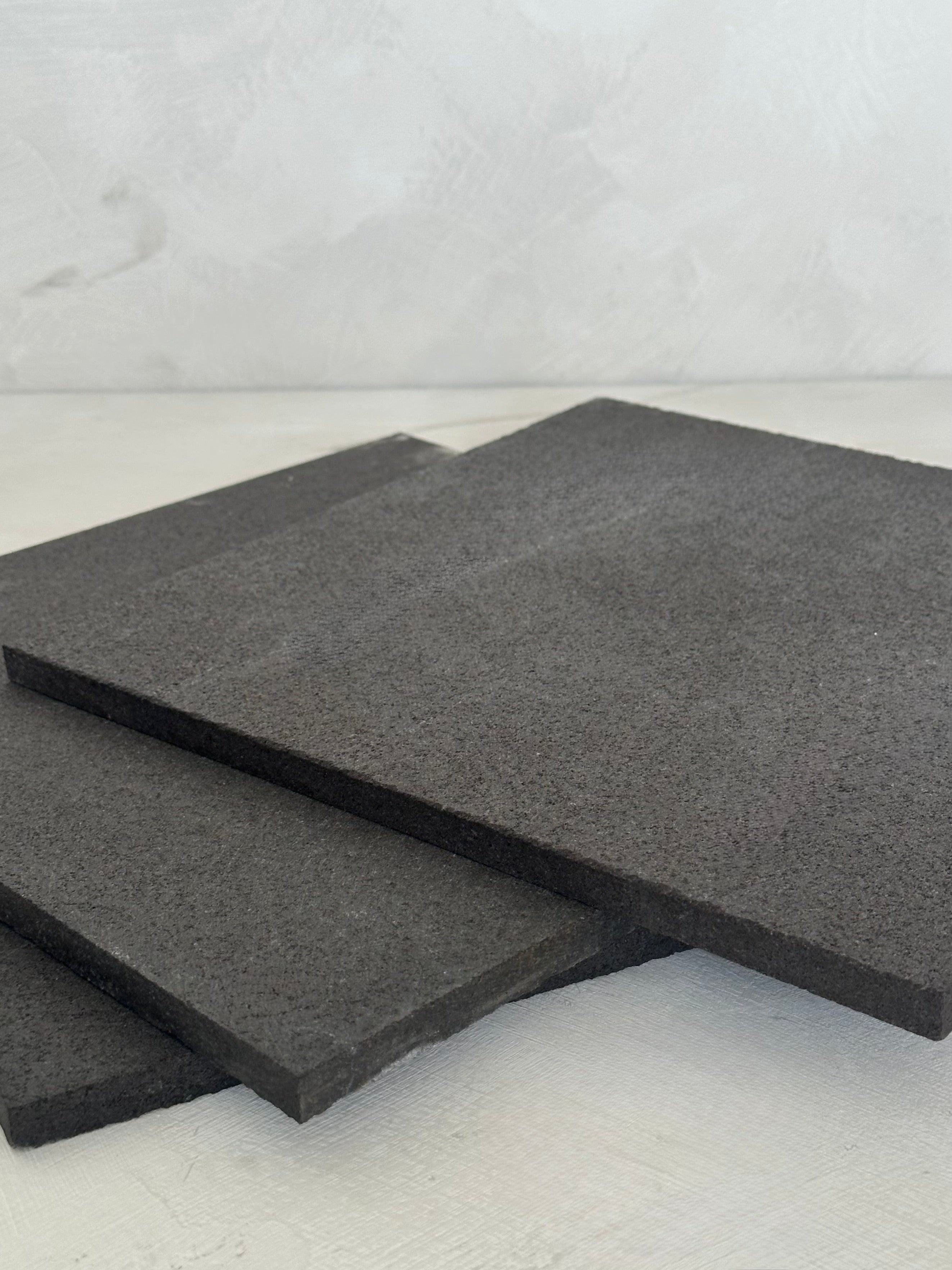 328p2 de carreaux de Travertin 12x12, Anthracite